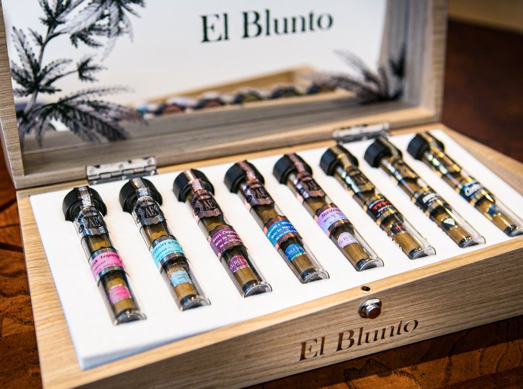 El Blunto White Wood Humidor (Empty)
