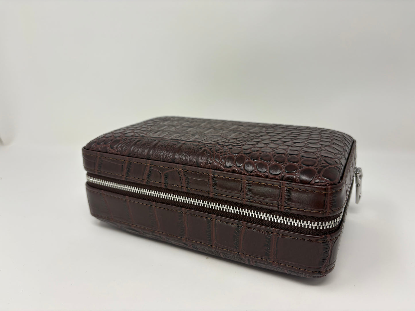 El Blunto Leather Zipper Humidor